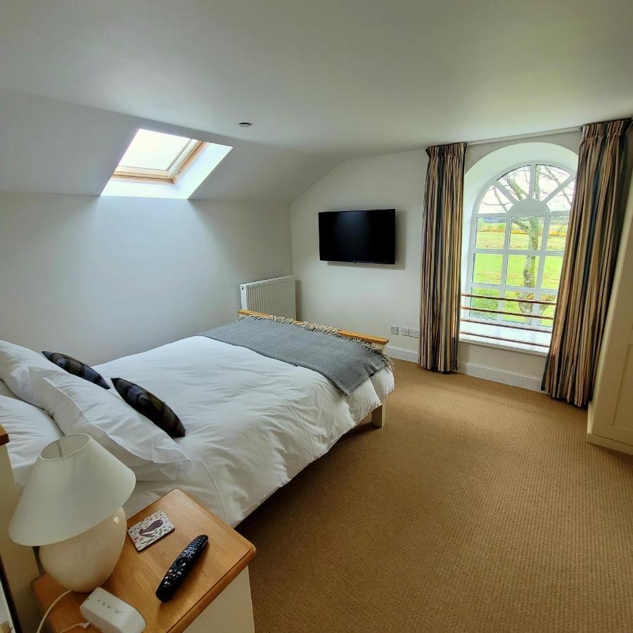 Loch Lomond Finnich Cottages ดรายเมน ภายนอก รูปภาพ