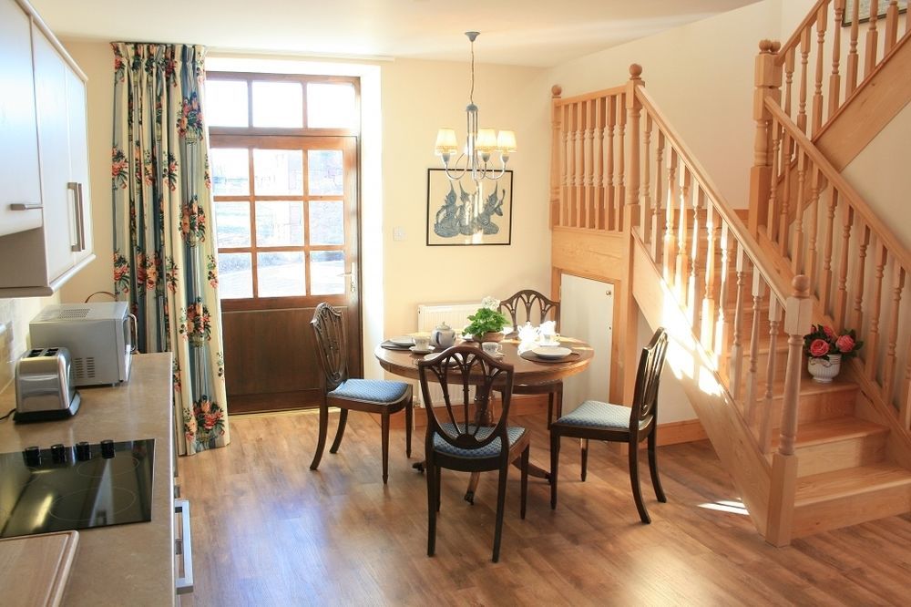 Loch Lomond Finnich Cottages ดรายเมน ภายนอก รูปภาพ